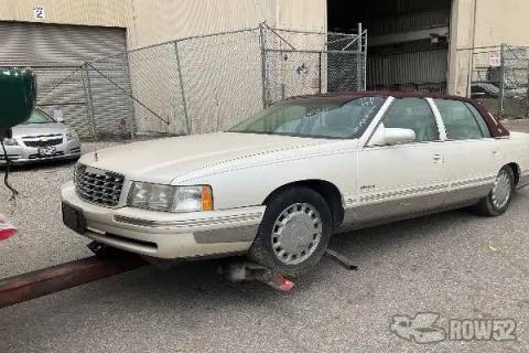Photo of 1999 Cadillac Deville