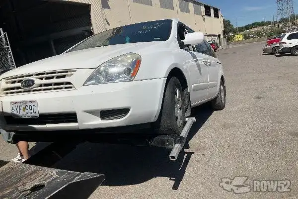 Photo of 2008 Kia Sedona