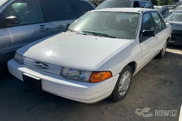 Photo of 1996 Ford Escort
