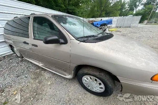 Photo of 1998 Ford Windstar