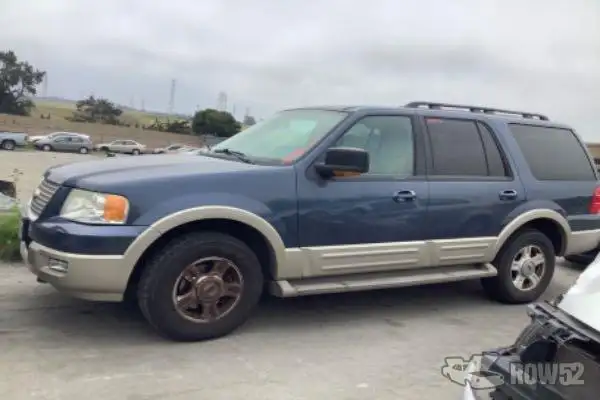 Photo of 2005 Ford Expedition