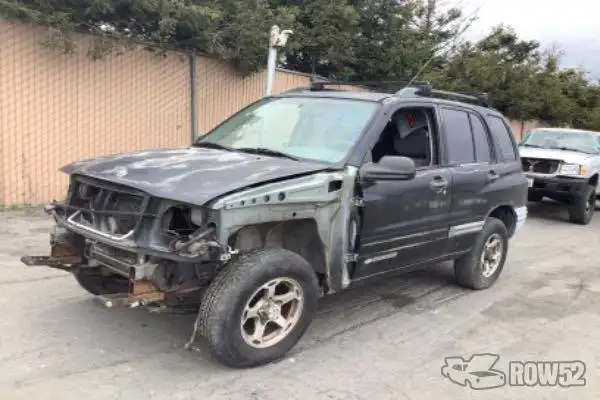 Photo of 1999 Chevrolet Tracker