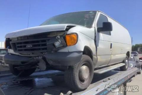 Photo of 2006 Ford Econoline
