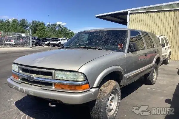Photo of 2004 Chevrolet Blazer