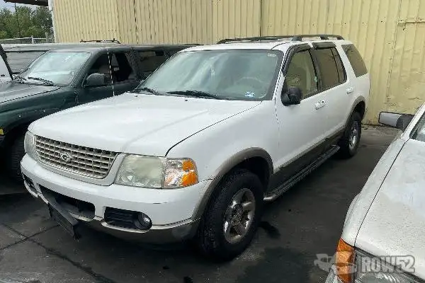 Photo of 2003 Ford Explorer