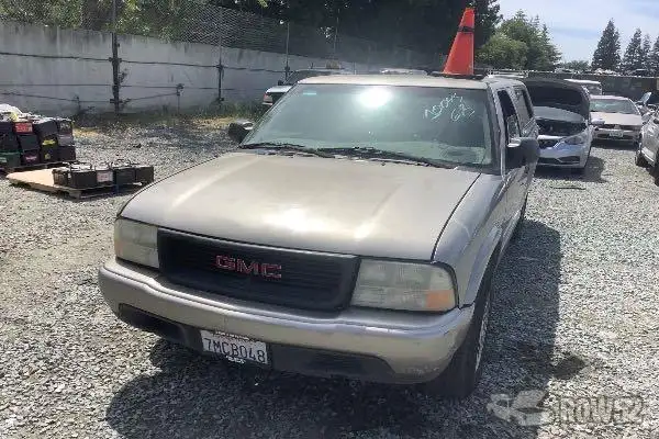 Photo of 2000 GMC Sonoma
