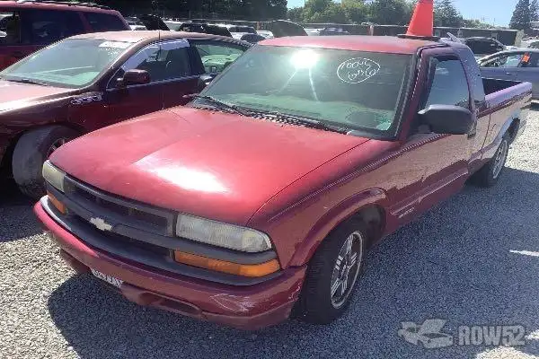 Photo of 1999 Chevrolet S10 Pickup