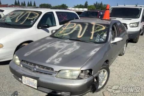 Photo of 1999 Nissan Altima