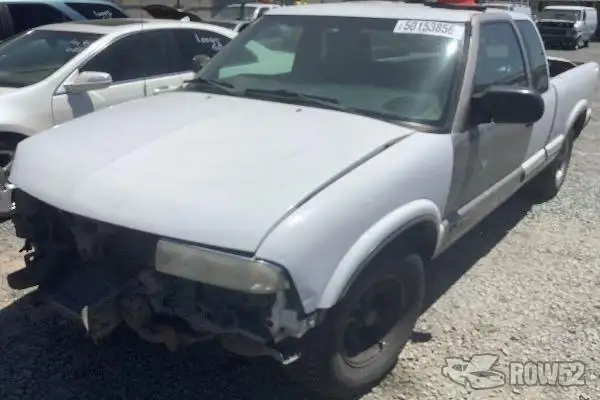 Photo of 2000 Chevrolet S10 Pickup