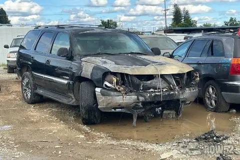 Photo of 2001 GMC Yukon
