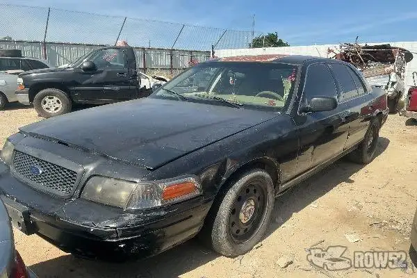 Photo of 2008 Ford Crown Victoria