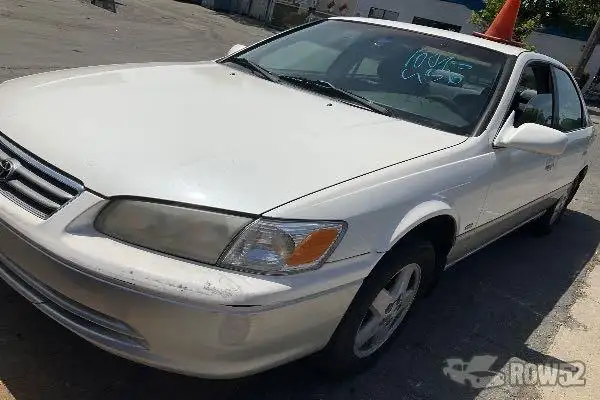 Photo of 2001 Toyota Camry