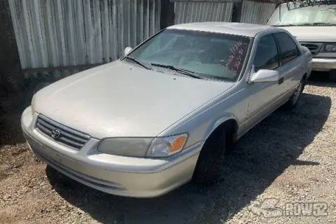 Photo of 2000 Toyota Camry