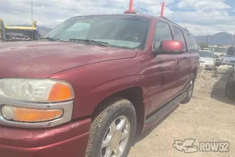 Photo of 2001 GMC Yukon Denali