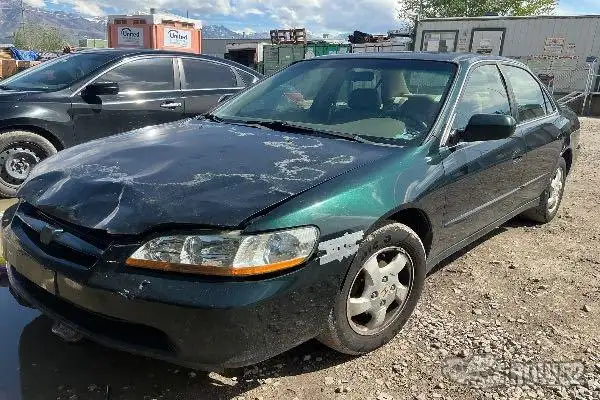 Photo of 2000 Honda Accord