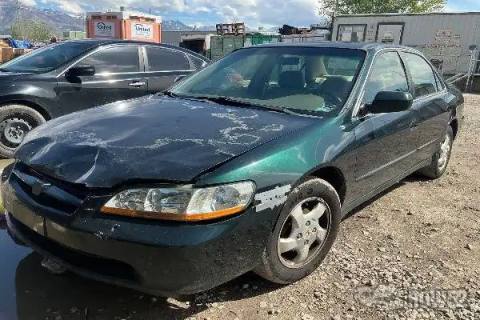 Photo of 2000 Honda Accord
