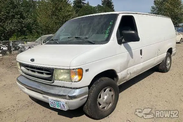 Photo of 2002 Ford Econoline
