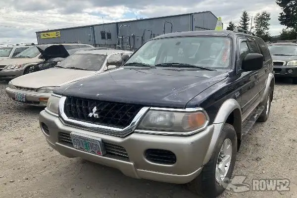 Photo of 2003 Mitsubishi Montero Sport