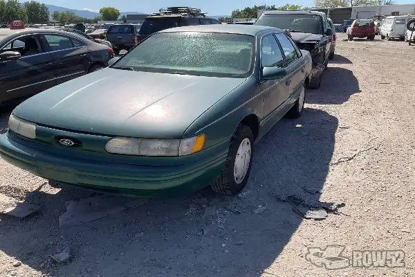 Photo of 1995 Ford Taurus