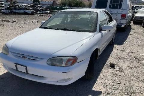 Photo of 2001 Kia Sephia