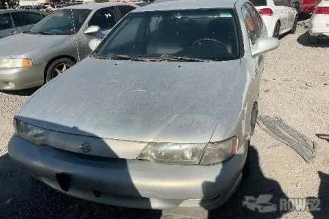 Photo of 1999 Nissan Sentra