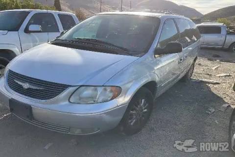 Photo of 2001 Chrysler Town & Country