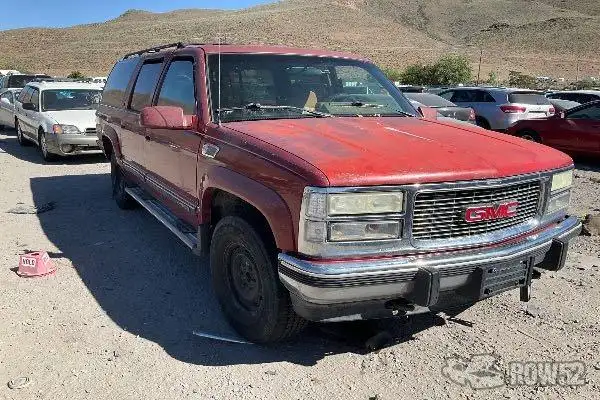 Photo of 1994 GMC Suburban