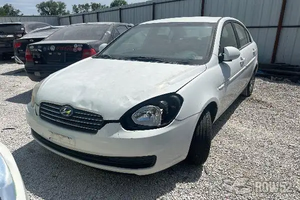 Photo of 2006 Hyundai Accent