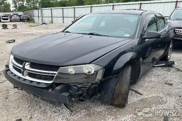 Photo of 2014 Dodge Avenger