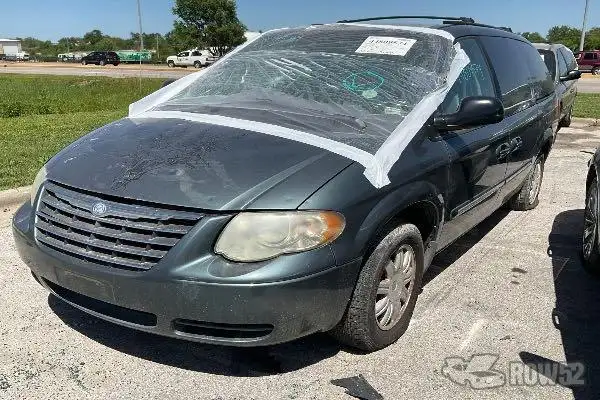 Photo of 2007 Chrysler Town & Country
