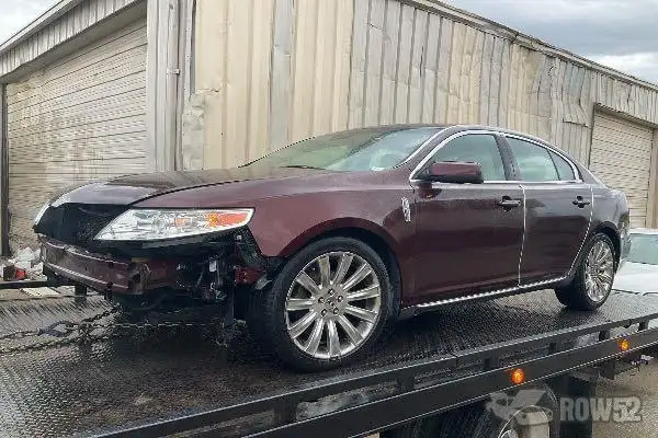 Photo of 2010 Lincoln MKS