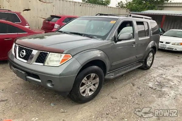 Photo of 2006 Nissan Pathfinder