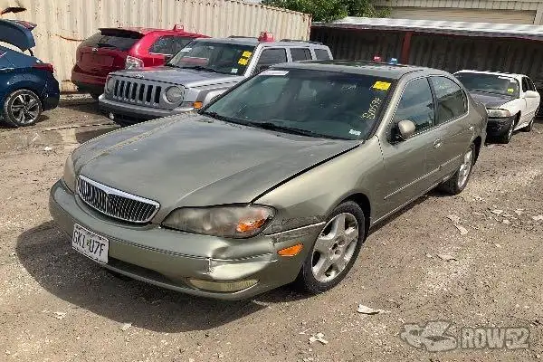 Photo of 2000 Infiniti I30