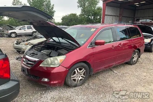 Photo of 2005 Honda Odyssey