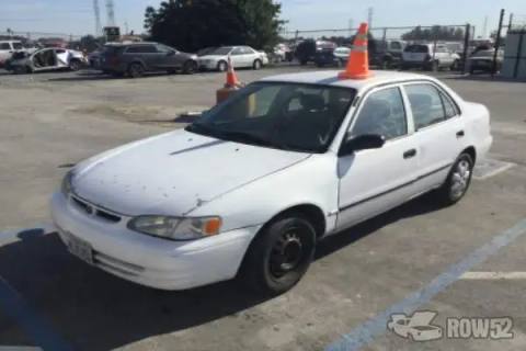 Photo of 2000 Toyota Corolla