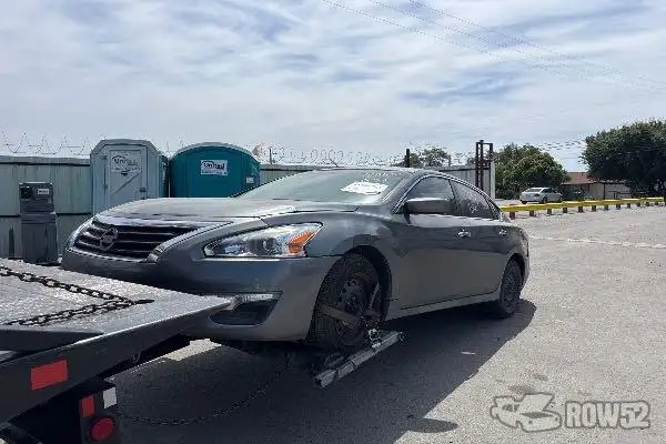Photo of 2014 Nissan Altima