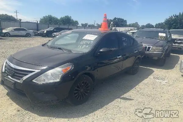 Photo of 2015 Nissan Versa