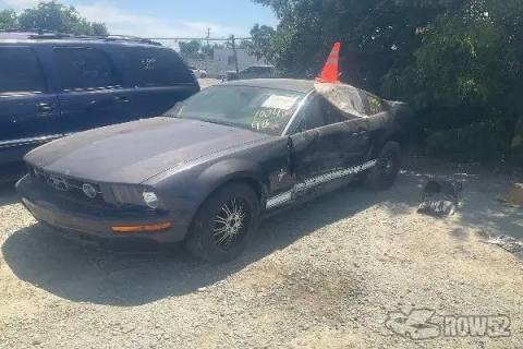 Photo of 2007 Ford Mustang
