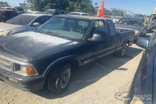 Photo of 1996 Chevrolet S10 Pickup