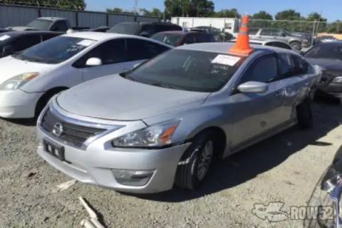 Photo of 2015 Nissan Altima