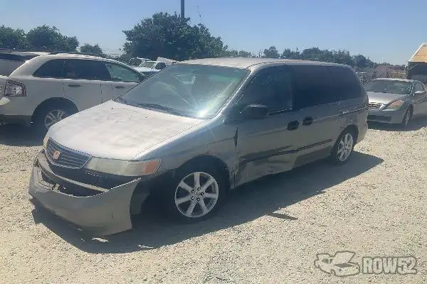 Photo of 2000 Honda Odyssey