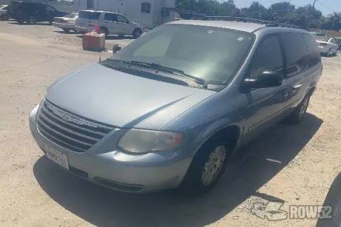 Photo of 2006 Chrysler Town & Country