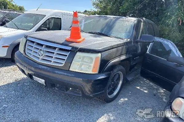 Photo of 2003 Cadillac Escalade