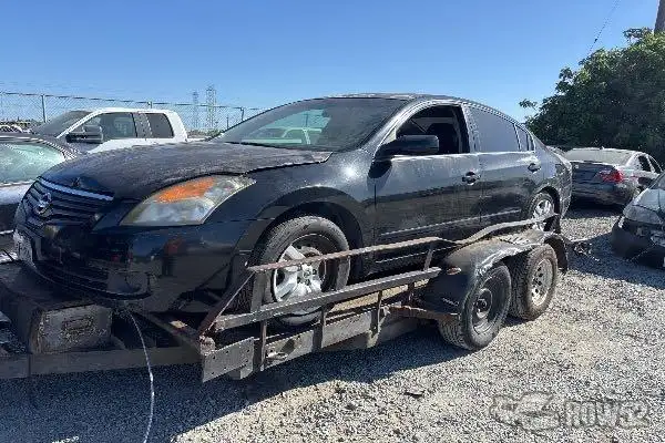 Photo of 2009 Nissan Altima