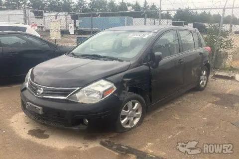 Photo of 2010 Nissan Versa