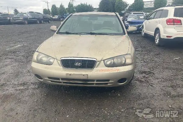 Photo of 2003 Hyundai Elantra