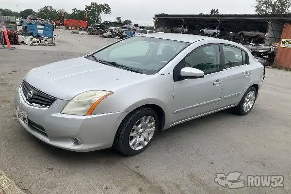 Photo of 2011 Nissan Sentra