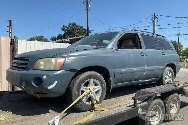 Photo of 2005 Toyota Highlander