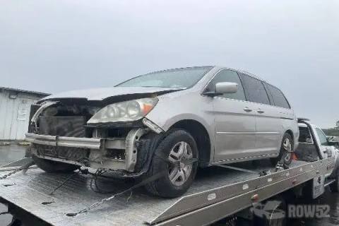 Photo of 2005 Honda Odyssey