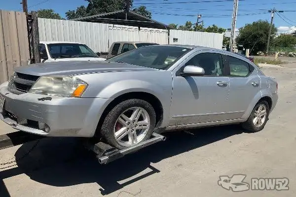 Photo of 2009 Dodge Avenger